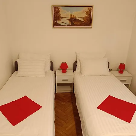 Apartment Viskovo Apartman Viskovo