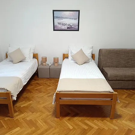 Apartment Viskovo * Viskovo