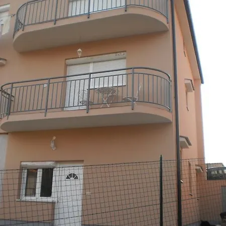 Apartment Viskovo *