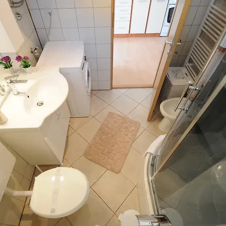 Apartment Viskovo *
