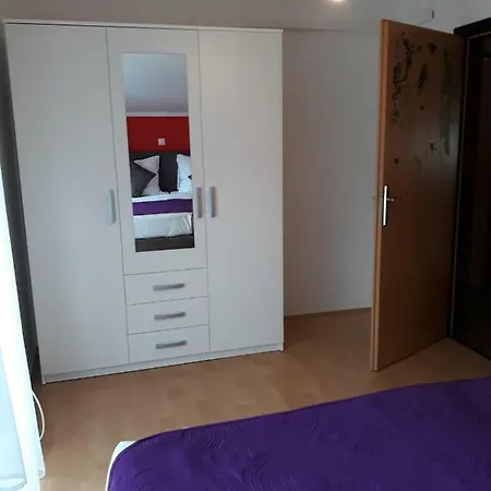 Apartment Viskovo Apartamento