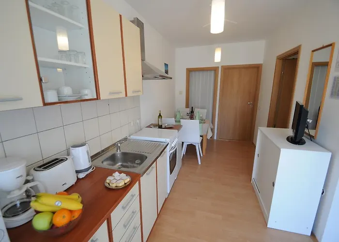Apartment Viskovo * Viskovo
