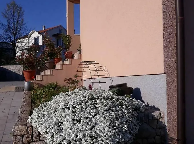 Apartment Viskovo * Viskovo